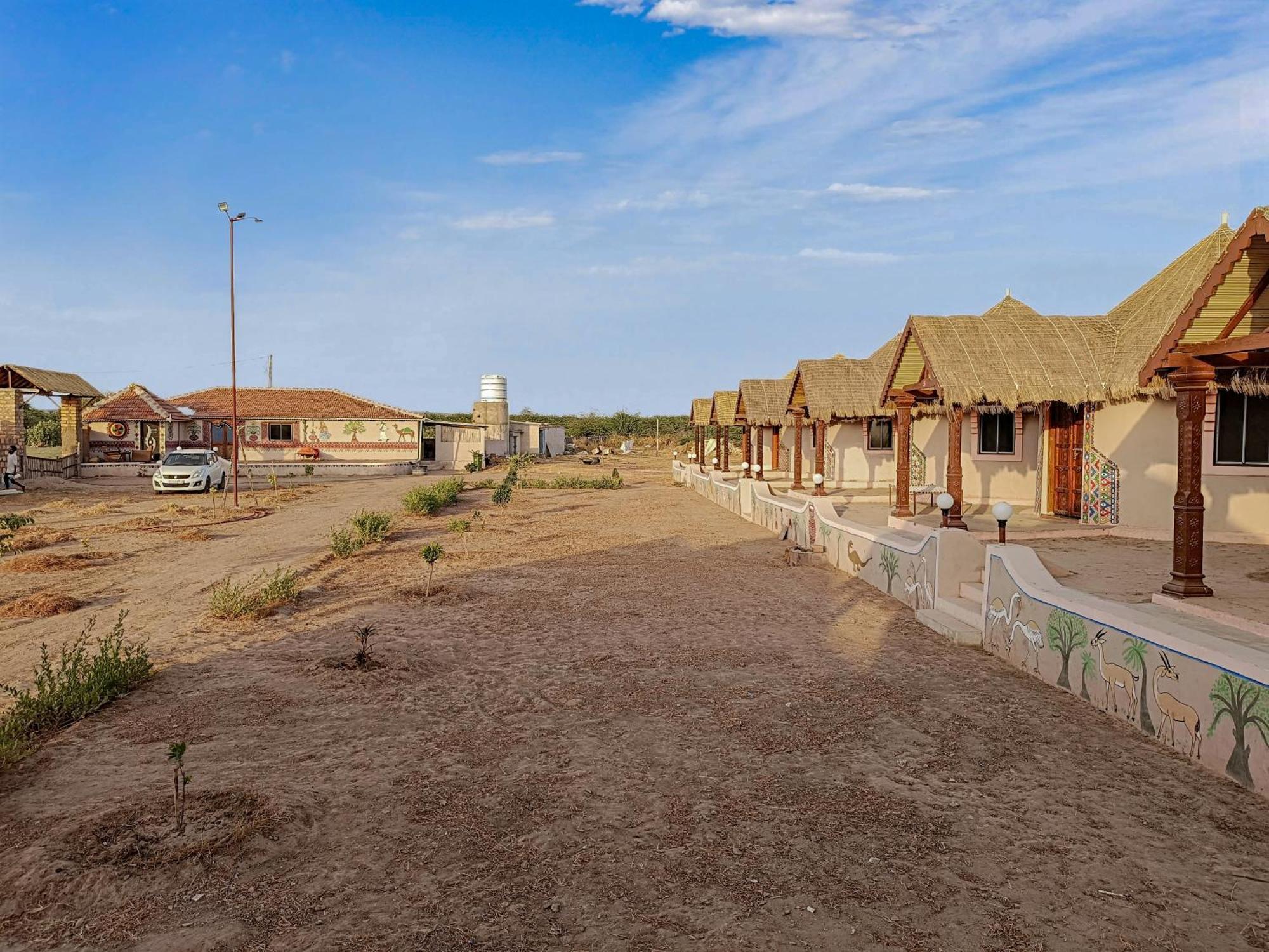 Dholavira Village Resort Exterior photo